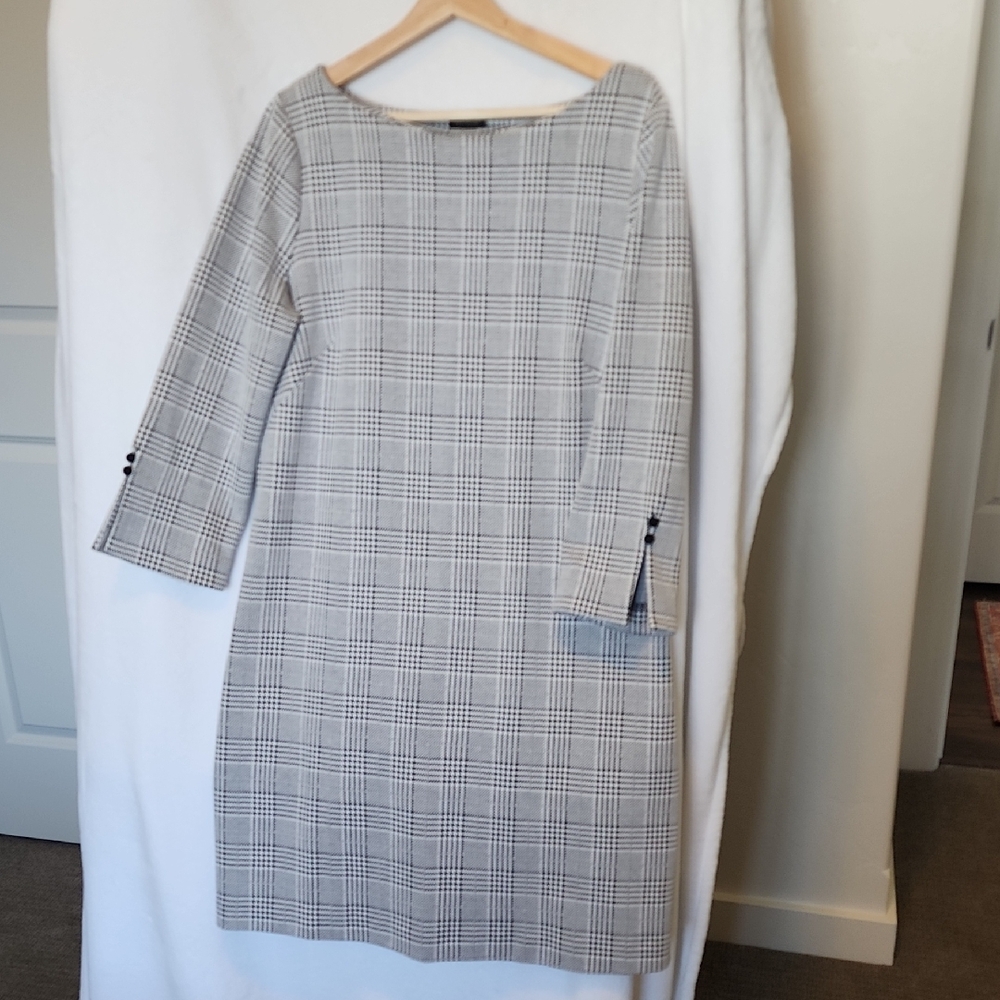 Ann Taylor Classic Gray Plaid Long Sleeve Dress